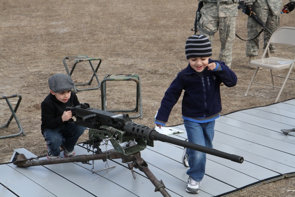 4th ARB hosts ‘Guns Attack’ Family Day