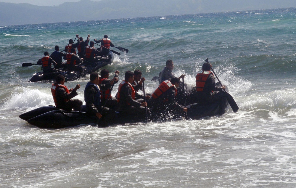 NSW operators assist Honduran military to establish elite maritime unit