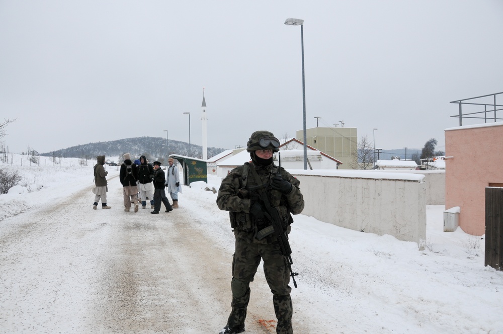 Police advisory team and military advisory team Training II at the Joint Multinational Readiness Center