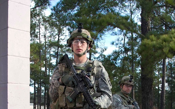 801st conduct UMT Lanes at JRTC