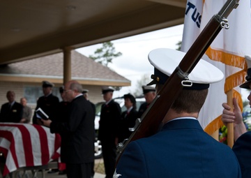 Coast Guard honors life of WWII veteran
