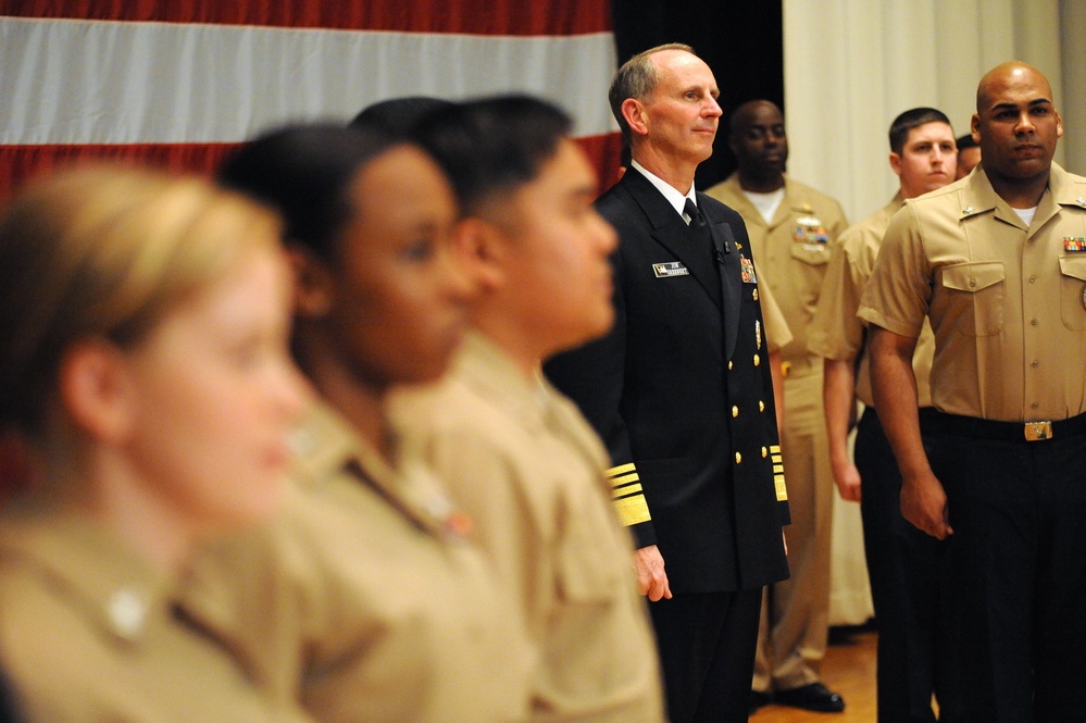 CNO and MCPON hold an all hands call