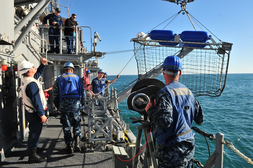 Mine countermeasure training operations