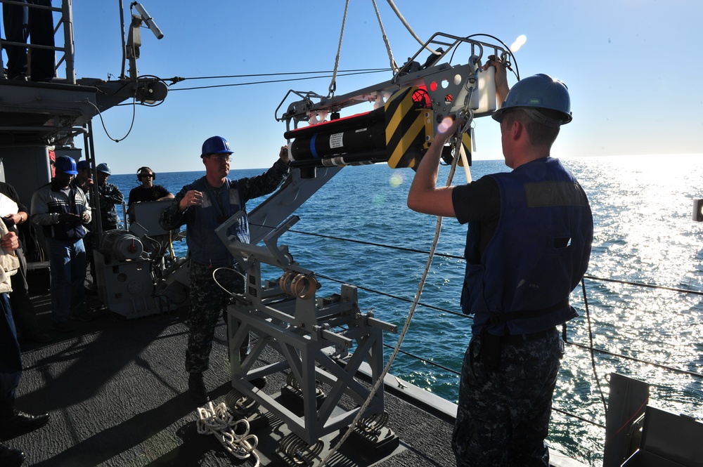 Mine countermeasure training operations