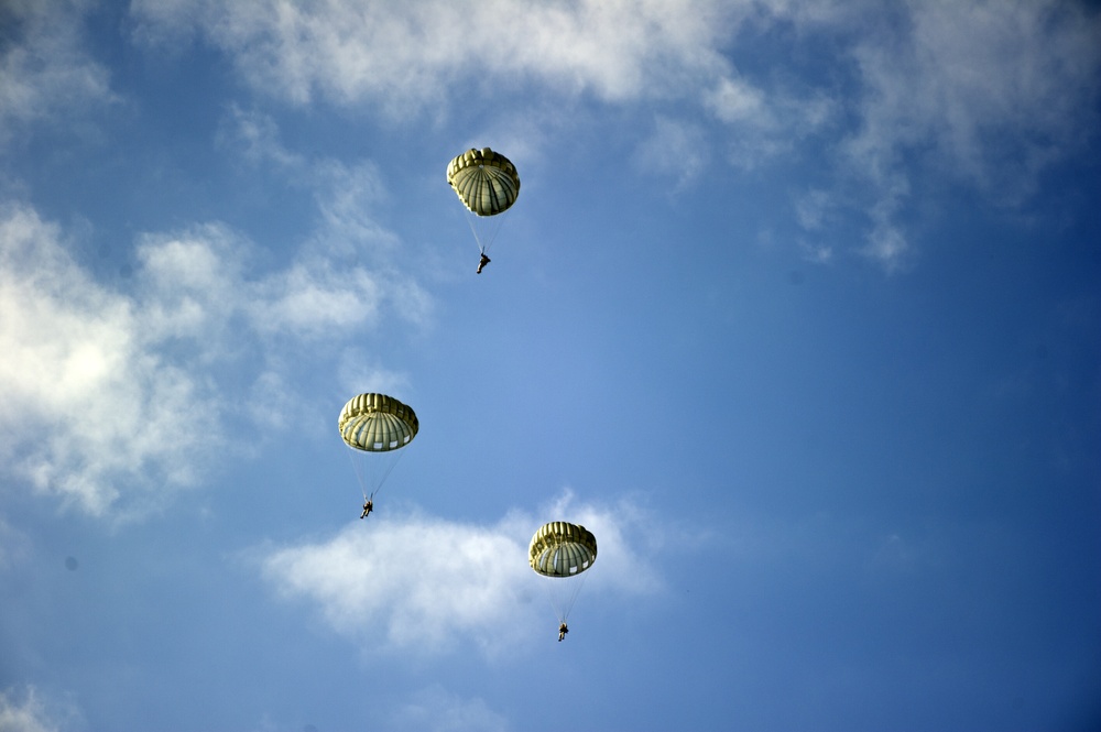 7th Special Forces Group (Airborne) Airborne Operation