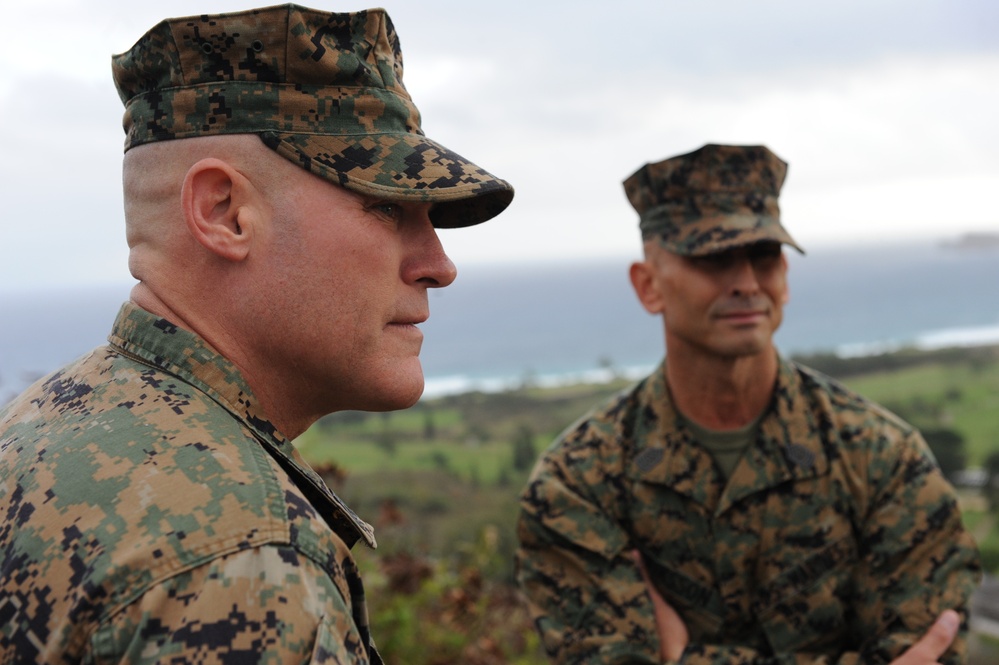 Sergeant major of the Marine Corps visits Hawaii Marines