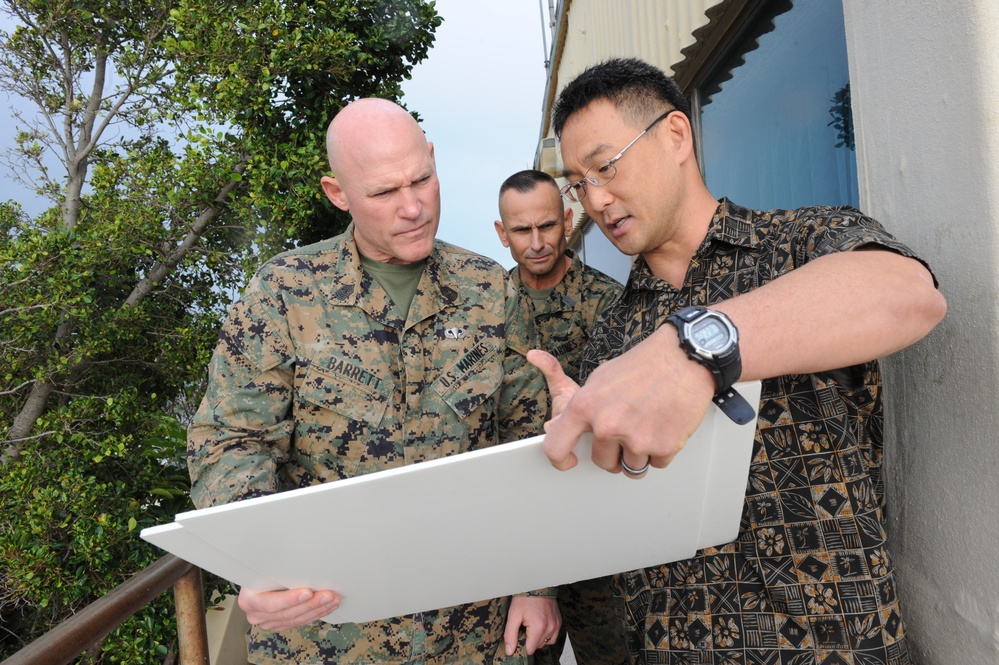 Sergeant major of the Marine Corps visits Hawaii Marines