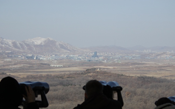 MCAS Iwakuni Marines Visit DMZ, learn about Marine Corps heritage