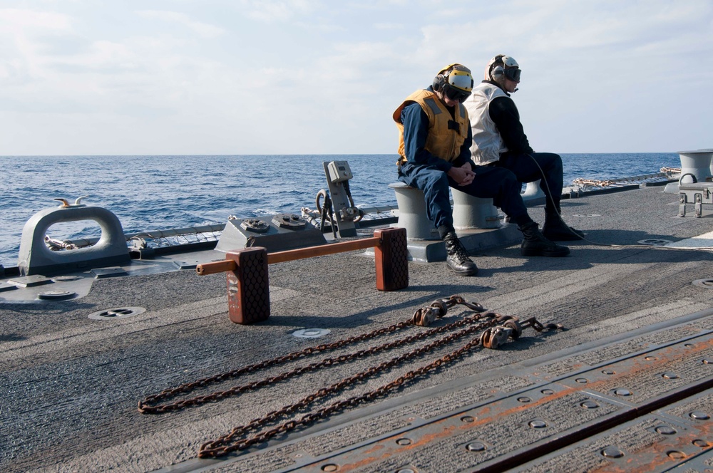 USS Mustin operations