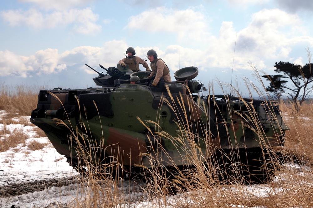 Artillerymen receive assault amphibious vehicle familiarization at Camp Fuji
