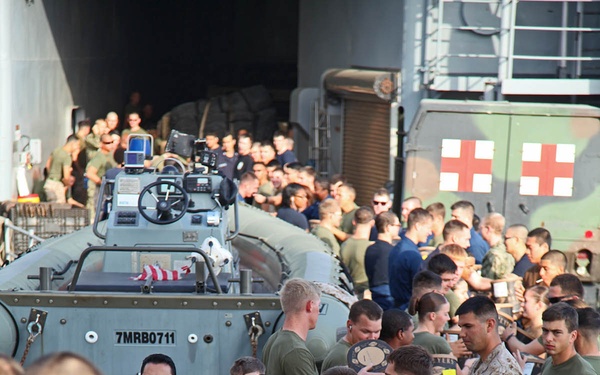 15th MEU Resupply at-sea on USS Rushmore