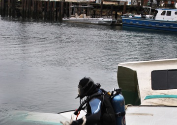 Corps debris, dive teams remove sunken ship, keep Noyo Harbor open