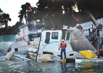 Corps debris, dive teams remove sunken ship, keep Noyo Harbor open