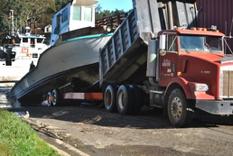 Corps debris, dive teams remove sunken ship, keep Noyo Harbor open