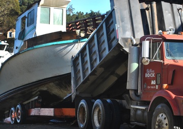 Corps debris, dive teams remove sunken ship, keep Noyo Harbor open