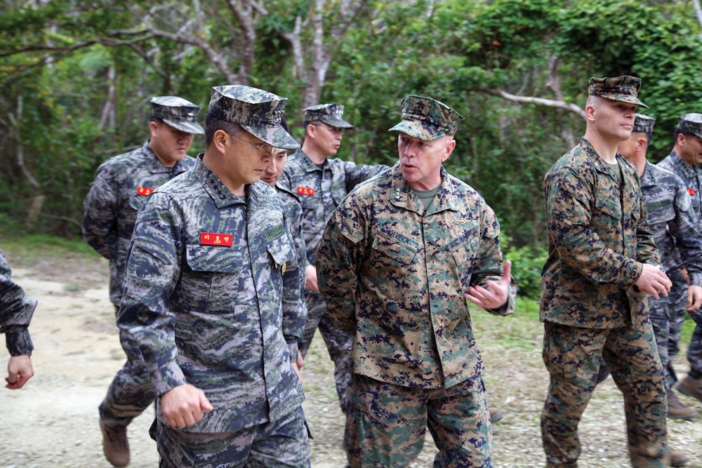 ROK Marine leader visits