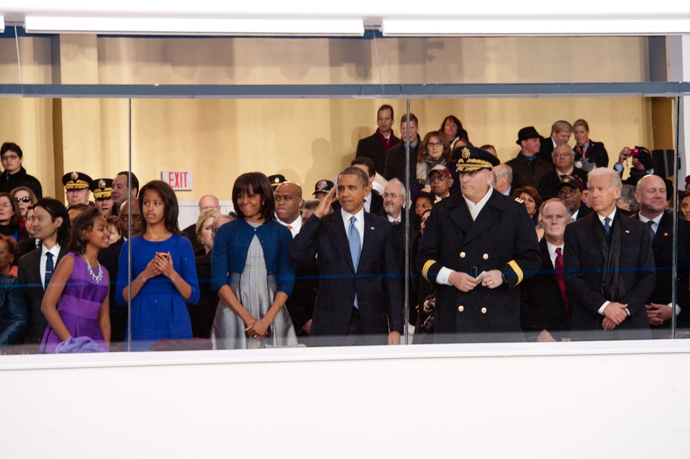 President Obama salutes military members at 57th Presidential Inaugural Parade