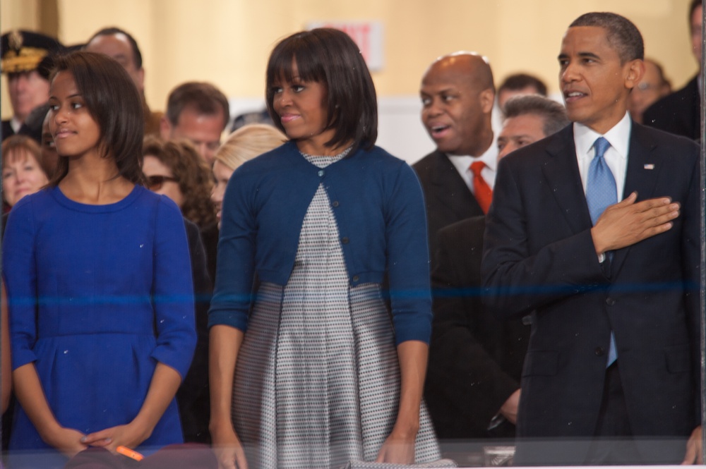 Obama family watches 57th Presidential Inaugural Parade
