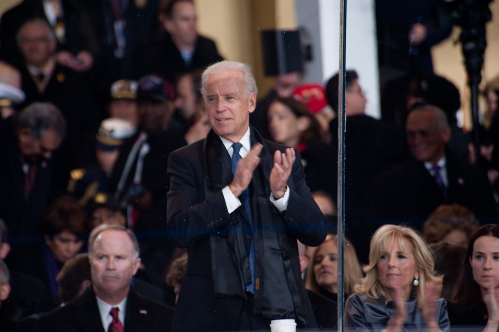 Vice president cheers on performers at 57th Inaugural Parade