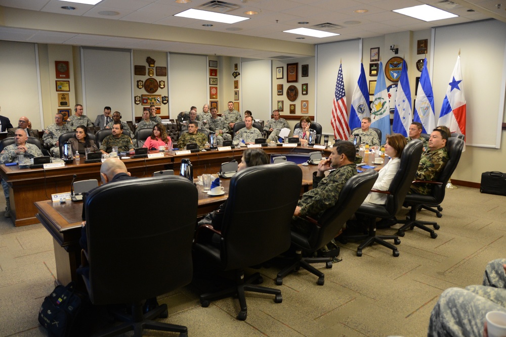 Army South, leaders from 5 partner nations gather to discuss collaborative solutions to regional threats