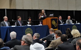 SPAWAR meets with defense industry leaders at West 2013
