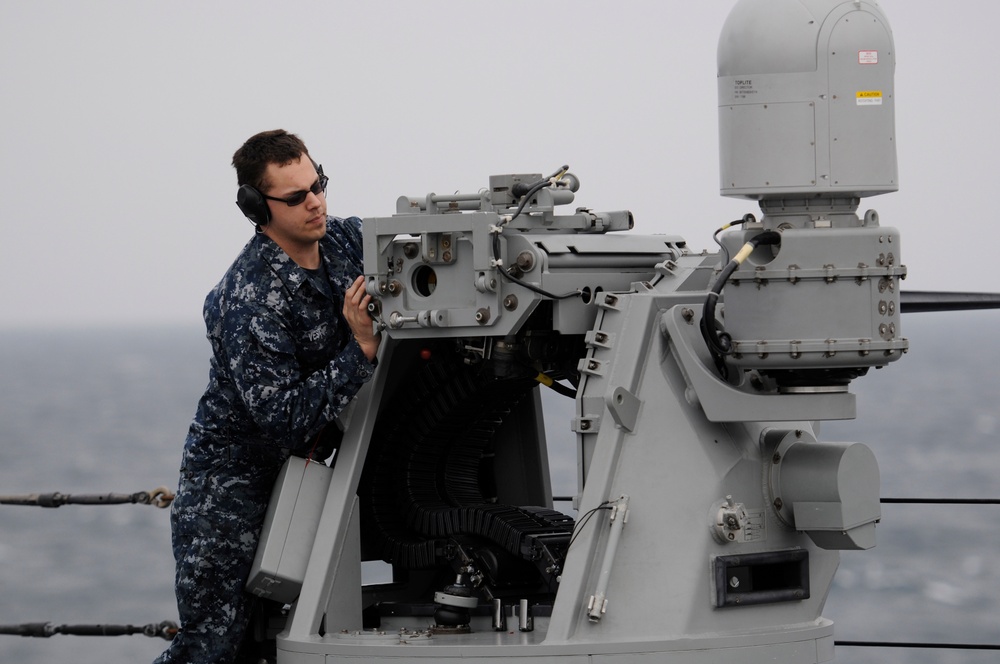 Live-fire/sea and anchor exercise aboard USS Blue Ridge