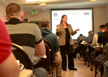 Course prepares Marines, sailors for civilian life