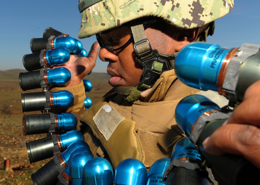 NMCB 3 targets confidence during weapons training