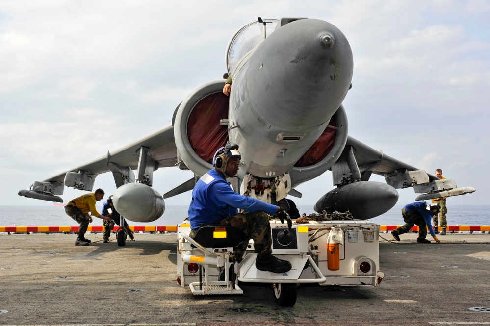 USS Bonhomme Richard