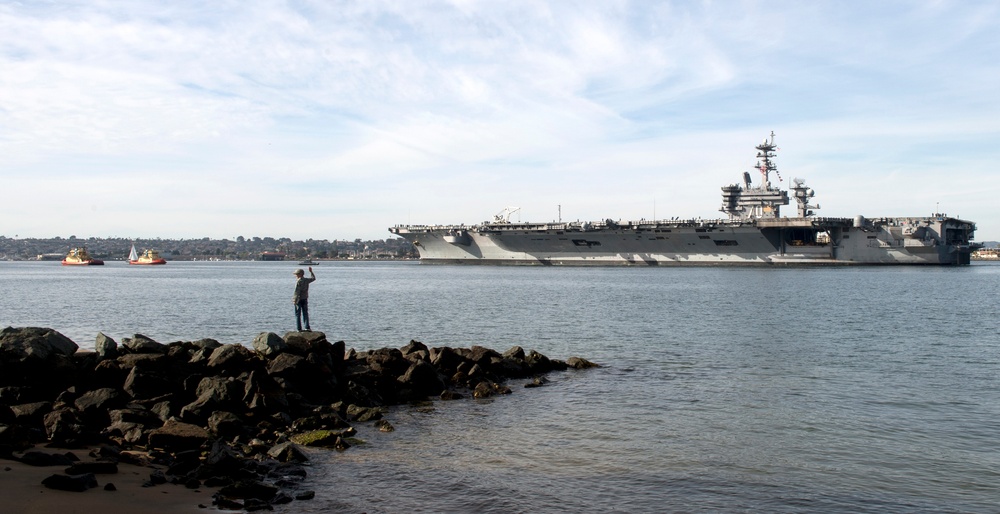 USS Carl Vinson gets underway