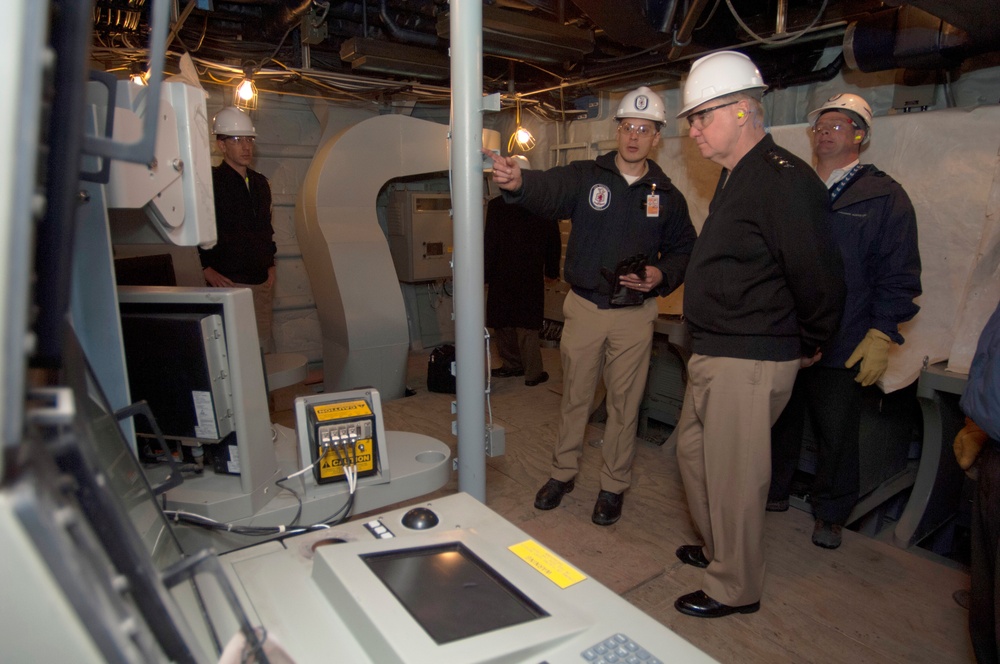 Roughead tours shipyard in Marinette