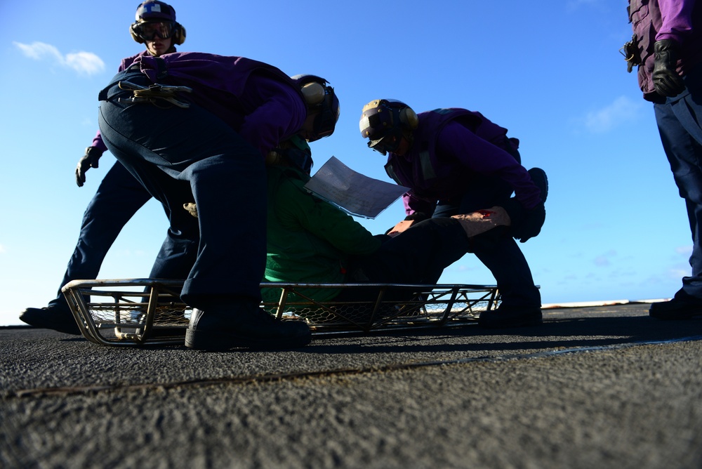 USS George HW Bush conducts training, carrier qualifications