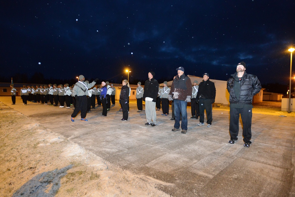 Fox Sports/Major League Baseball athletes visit Troops at JMTC