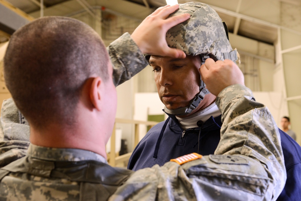 MLB players visit Grafenwoehr/Vilseck military community