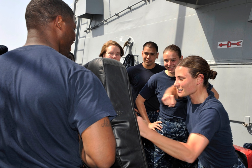 USS Jason Dunham