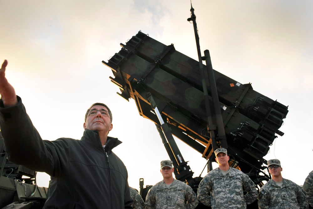 Deputy defense secretary visits Turkey