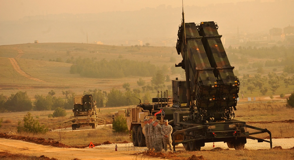 Deputy defense secretary visits Turkey