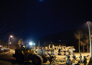 Kosovo Force removes concrete barricades in Rudare