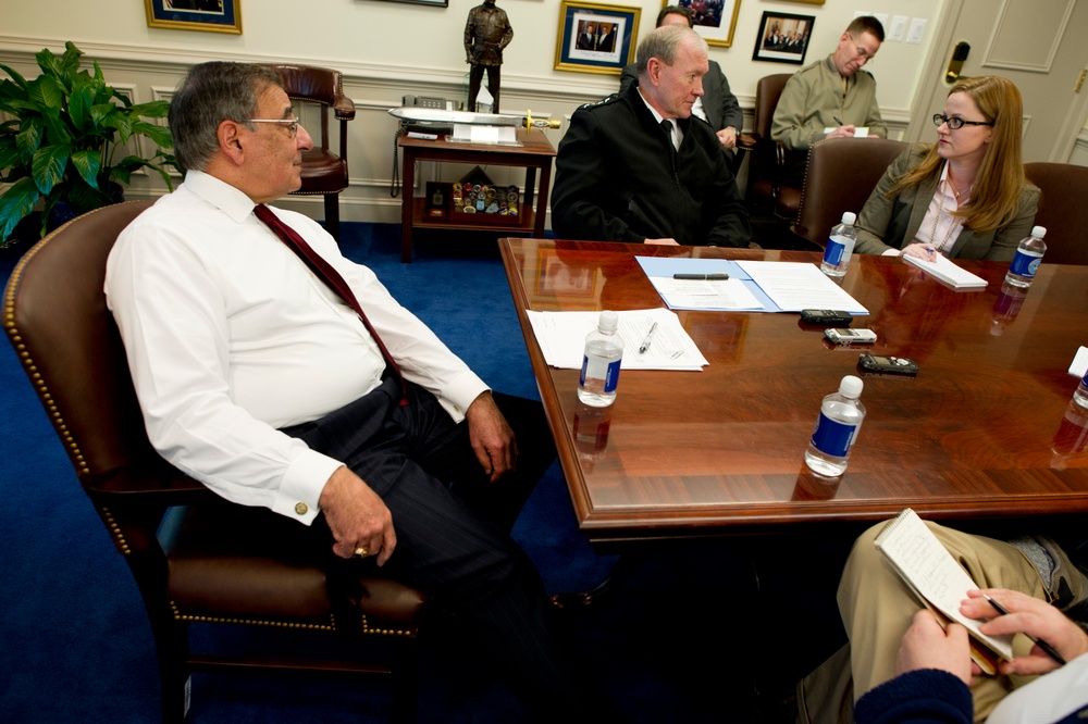 Defense media roundtable