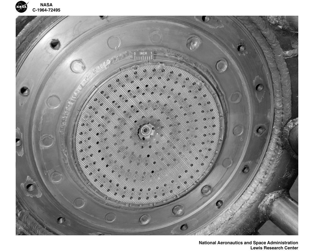 ENGINE STAND INJECTOR AND OX DOME LINE SHOWING DAMAGE FROM INJECTOR FAILURE