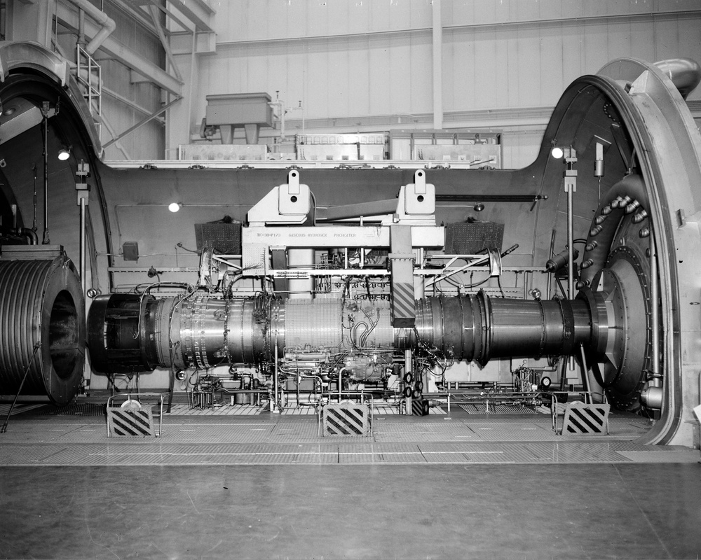 DVIDS - Images - ENGINE IN THE PROPULSION SYSTEMS LABORATORY PSL TANK 4