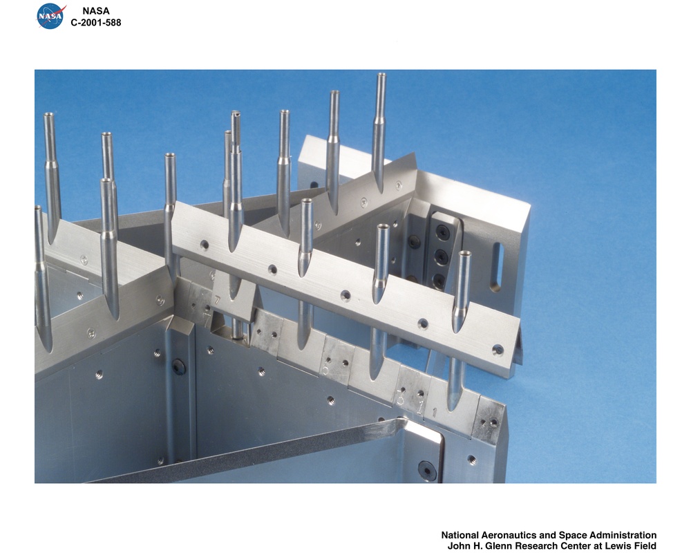 1X1 FOOT WIND TUNNEL PRESSURE RAKE