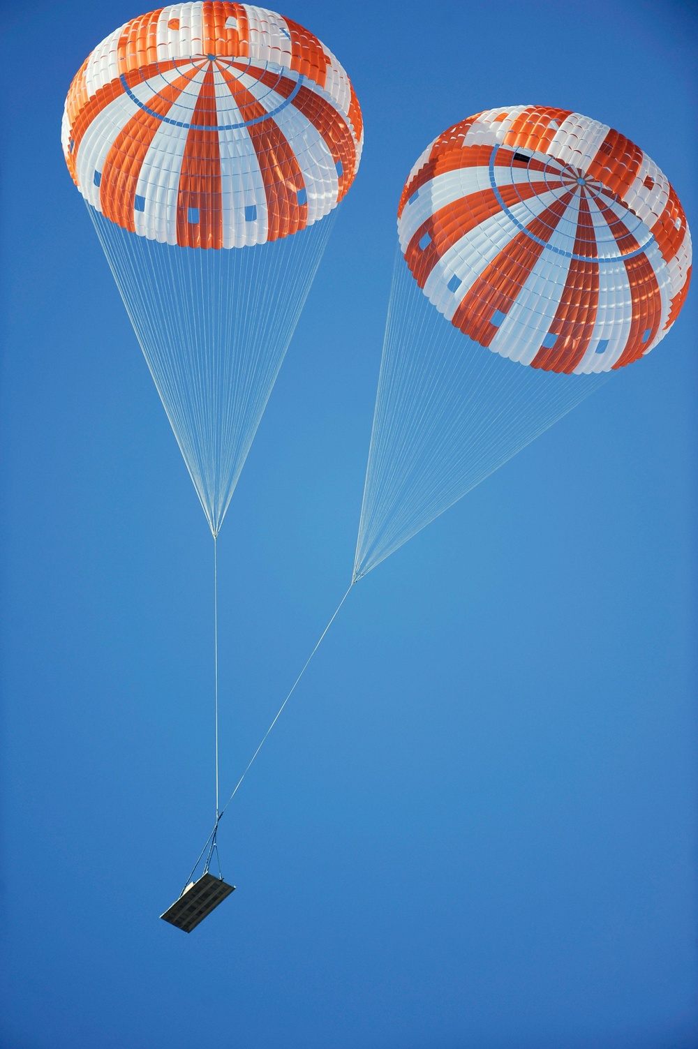 Orion Parachute Test, Sept. 24, 2010