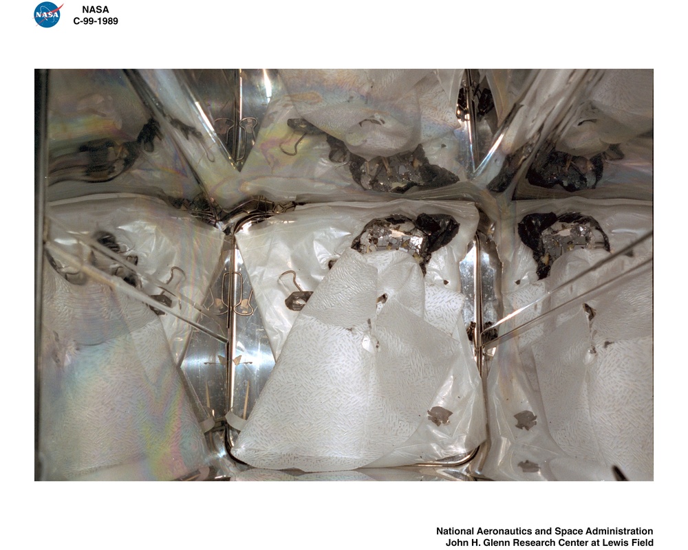 DOCUMENTATION OF A CHEMICAL REACTION FROM A TRASH CAN IN THE CLEAN ROOM FOR SAFETY RECORD
