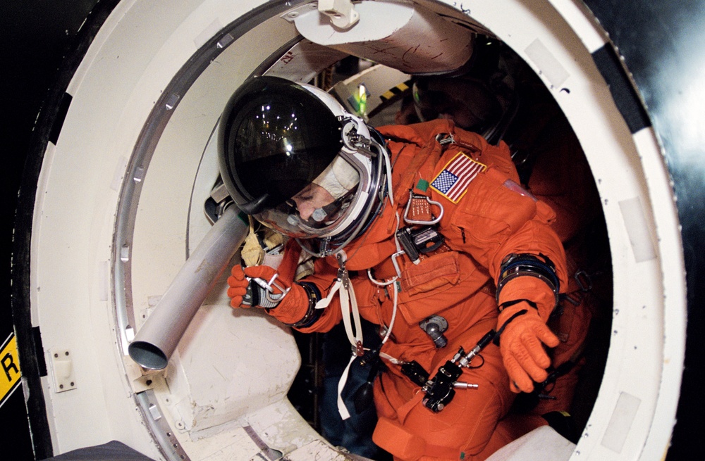 STS-110 Bailout Training