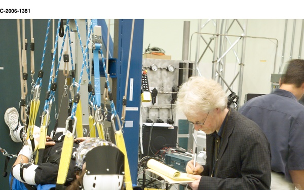 Zero Gravity Locomotion Simulator (ZLS)  (0-G) Media Event