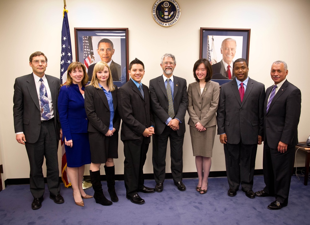 State of the Union Address - Student Guests (201101250001HQ)