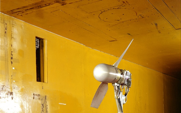 RAM AIR TURBINE IN ICING RESEARCH TUNNEL IRT