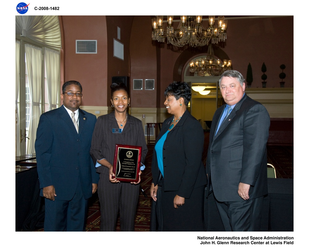 The Cleveland Federal Community Leadership Institute (CFCLI) Class of 2008 Graduation Award Reception