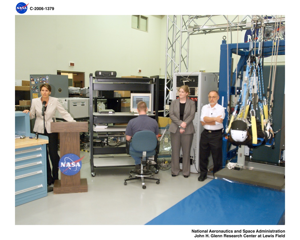 Zero Gravity Locomotion Simulator (ZLS)  (0-G) Media Event